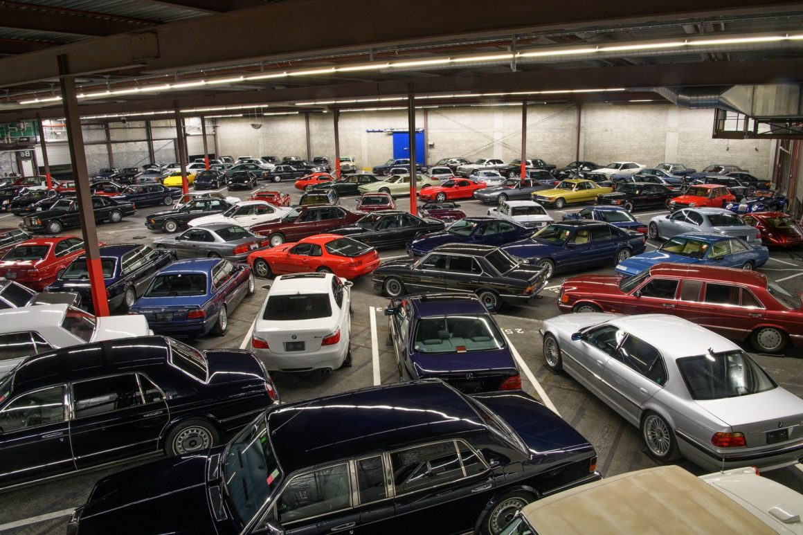 Leilões de Carros Clássicos: Descubra o Tesouro Escondido dos Entusiastas Automotivos