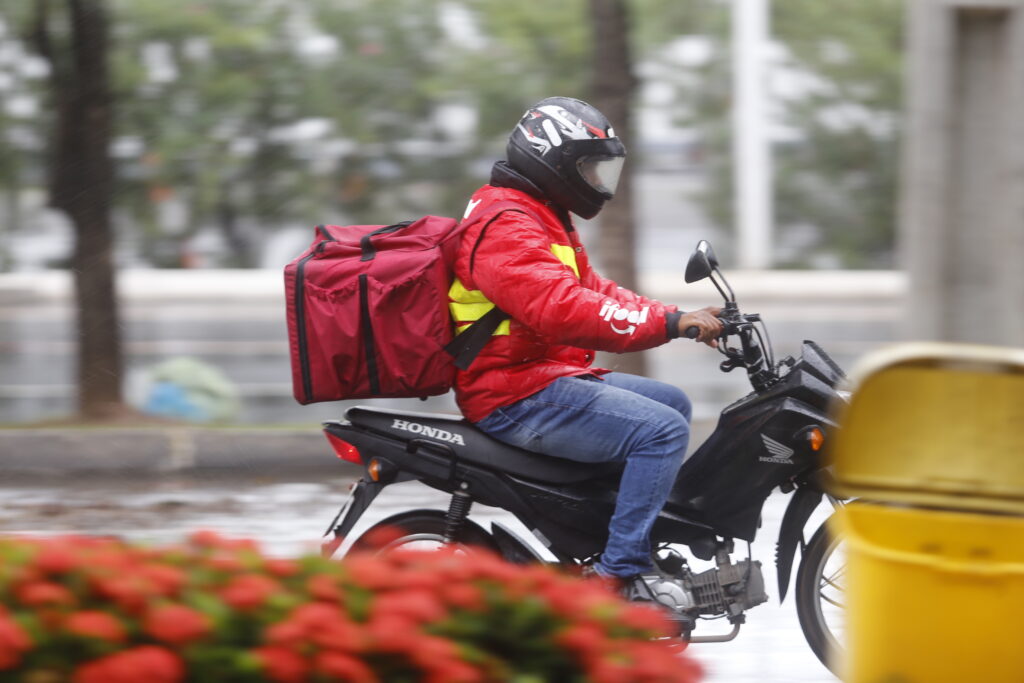 Trabalhe como entregador de moto: Desvendando as Oportunidades Profissionais
